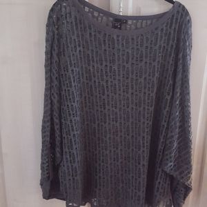 FOCUS CASUAL LIFE HOLEY TOP MEDIUM